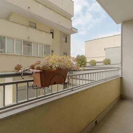 Guesthost - Casa 14 - Certosa Terrace Flat X4 Апартаменты